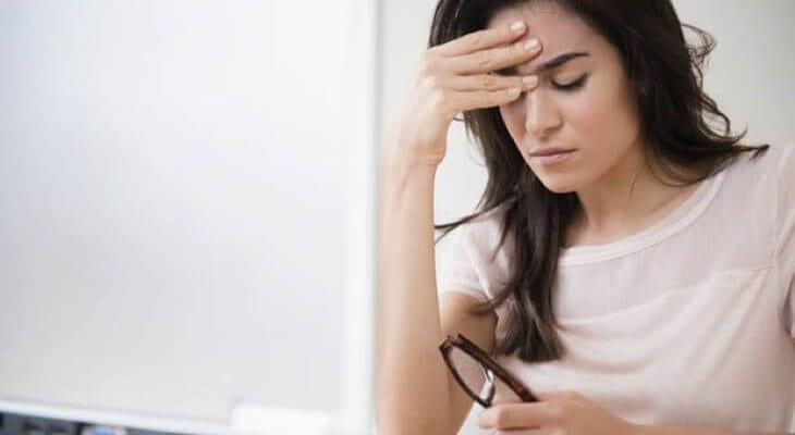 Trào ngược dạ dày có gây đau đầu không?