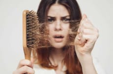 Thận yếu gây rụng tóc có nguy hiểm không?