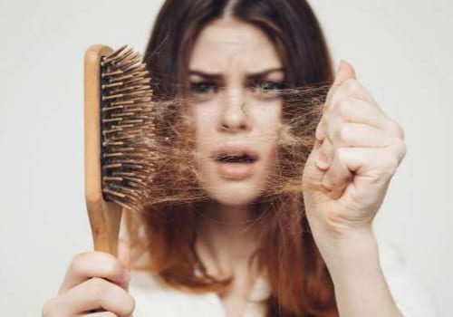 Thận yếu gây rụng tóc có nguy hiểm không?