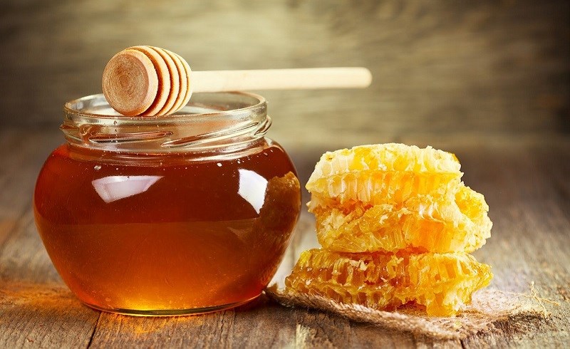 Chữa viêm họng bằng mật ong hiệu quả tại nhà