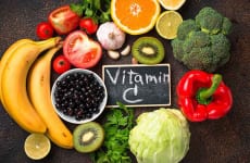 Người bệnh viêm họng nên bổ sung thực phẩm chữa vitamin C