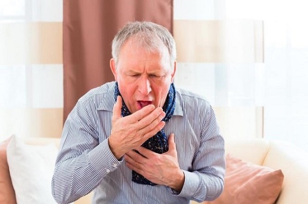 Tìm hiểu viêm phổi ở người lớn tuổi
